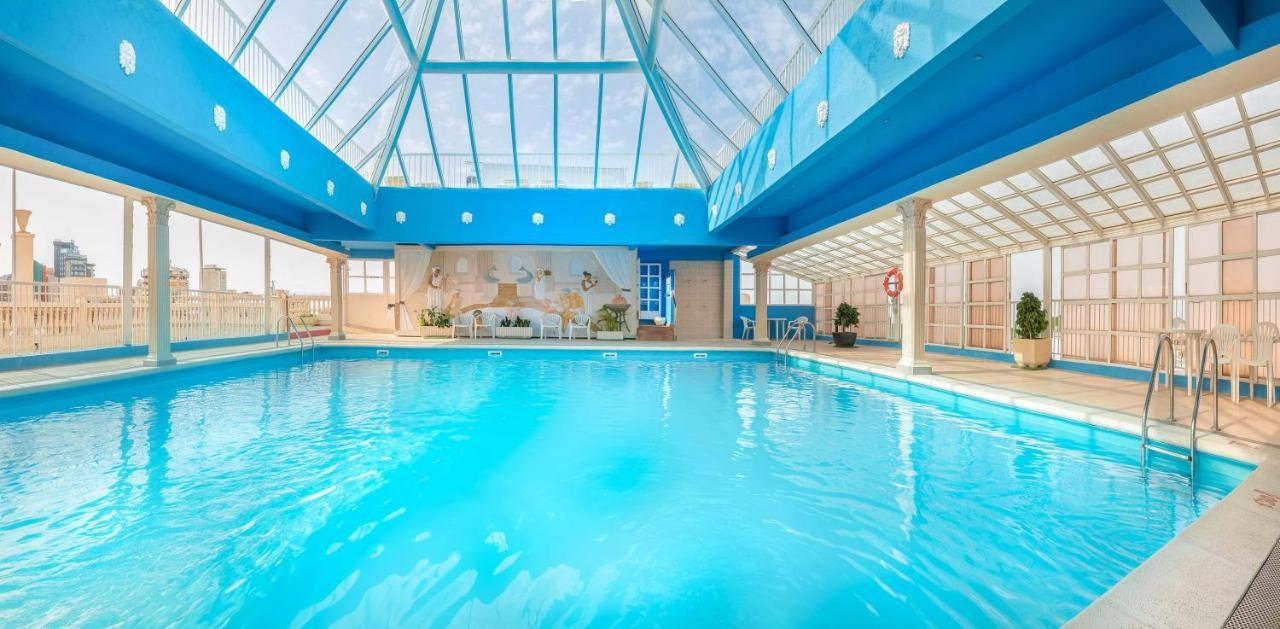 Magic Cristal Park Hotel Benidorm Bagian luar foto