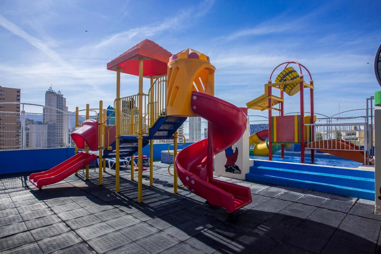 Magic Cristal Park Hotel Benidorm Bagian luar foto