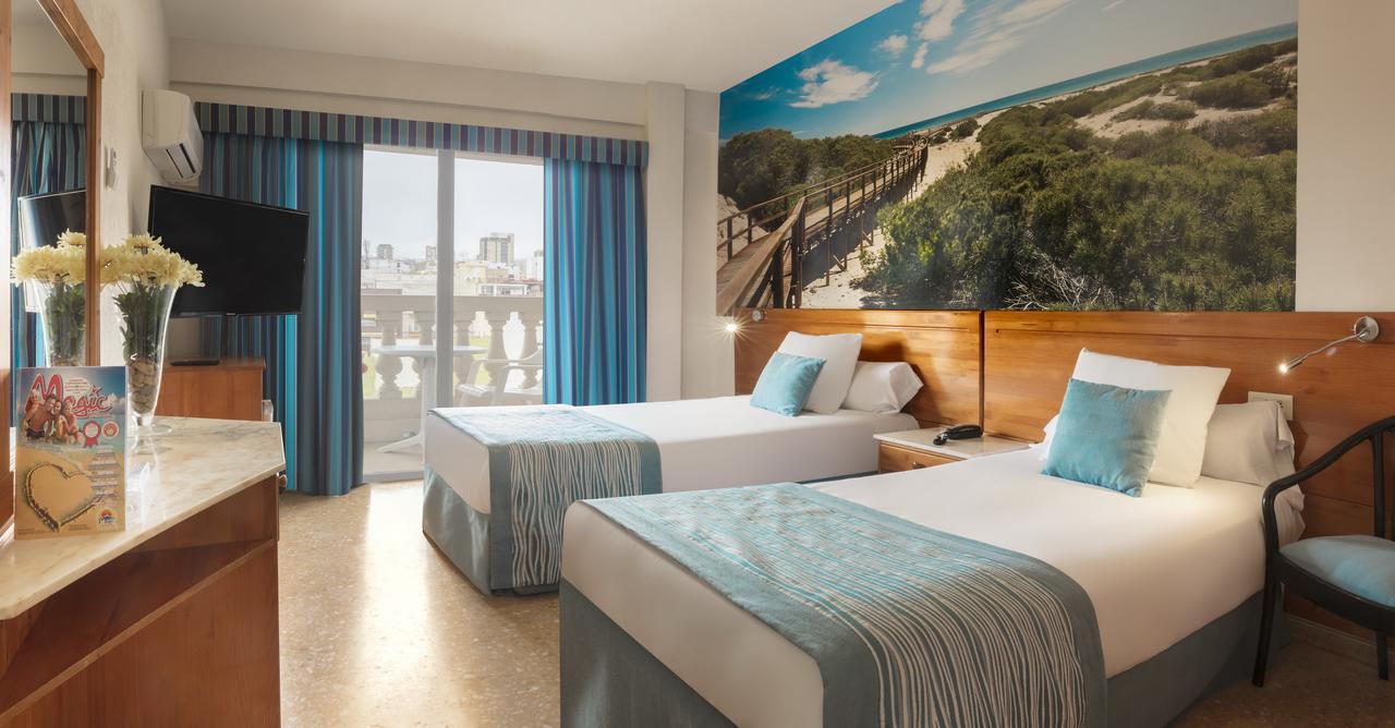Magic Cristal Park Hotel Benidorm Bagian luar foto