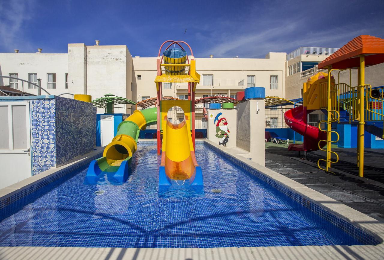 Magic Cristal Park Hotel Benidorm Bagian luar foto
