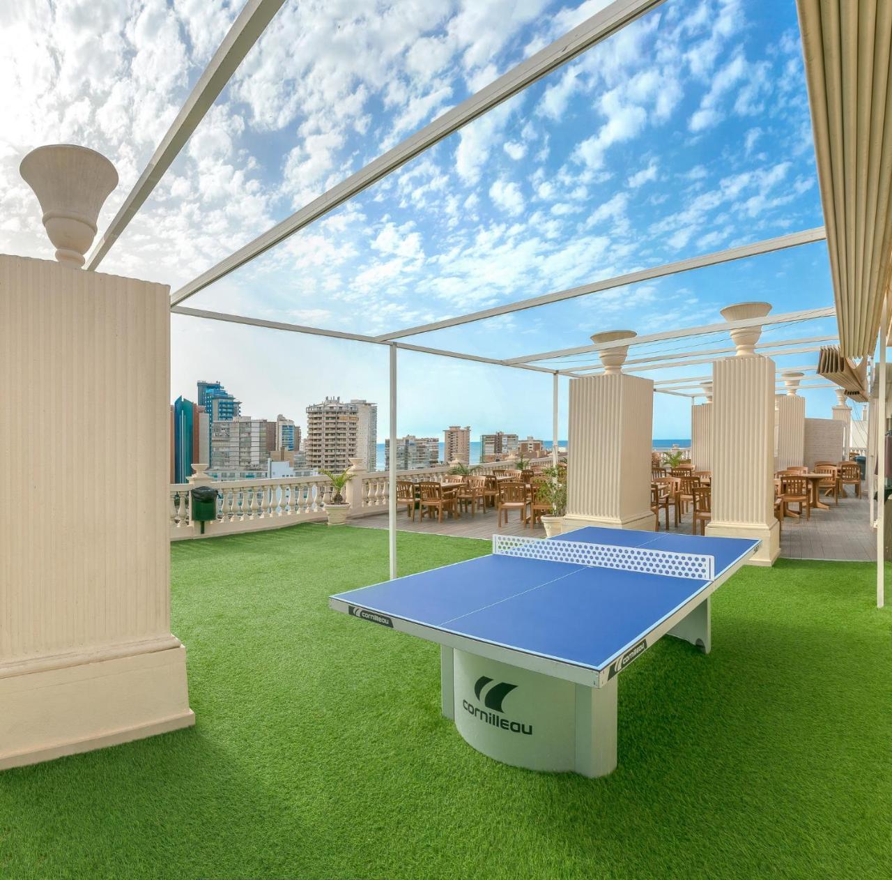 Magic Cristal Park Hotel Benidorm Bagian luar foto